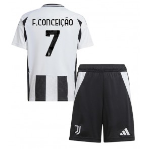 Juventus Francisco Conceicao #7 Hemmakläder Barn 2024-25 Kortärmad (+ Korta byxor)